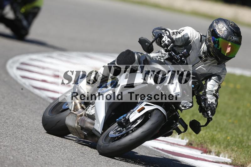 Archiv-2025/48 25.08.2025 Cornu Master School ADR/blau-bleu/78